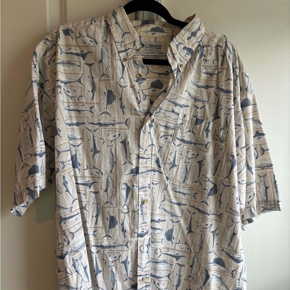 Columbia Beige and Blue Fish Pattern Shirt
